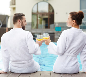 Resort cheers 1 360x320